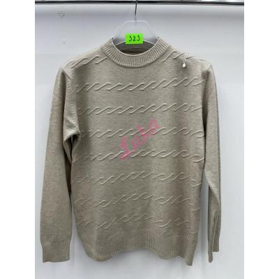 Women's sweater 323