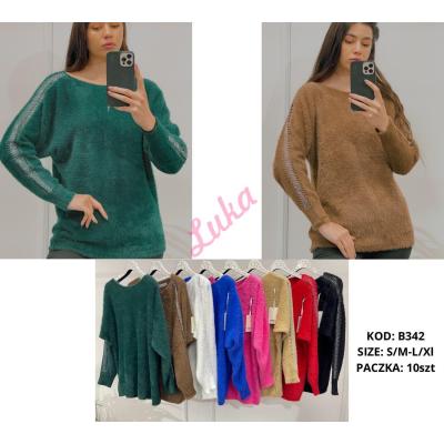 Women's sweater B342