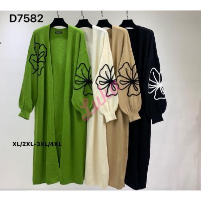 Women's sweater d7582