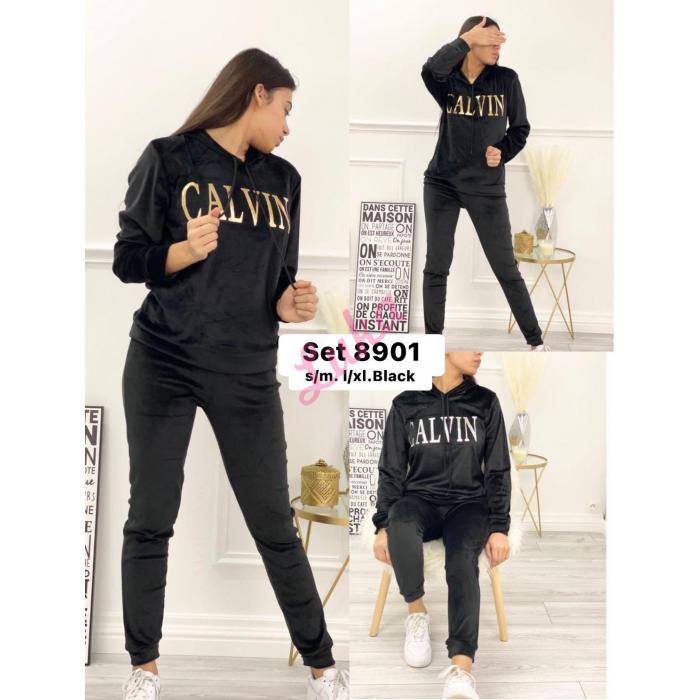 Women's tracksuit