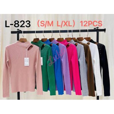 Women's sweater L823