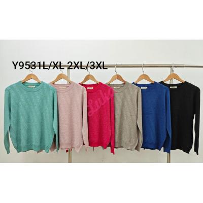 Women's sweater