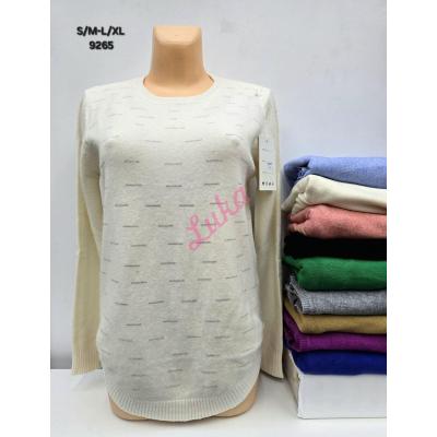 Women's sweater