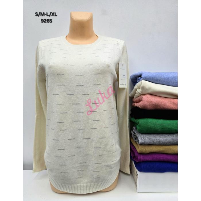 Women's sweater