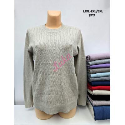 Women's sweater