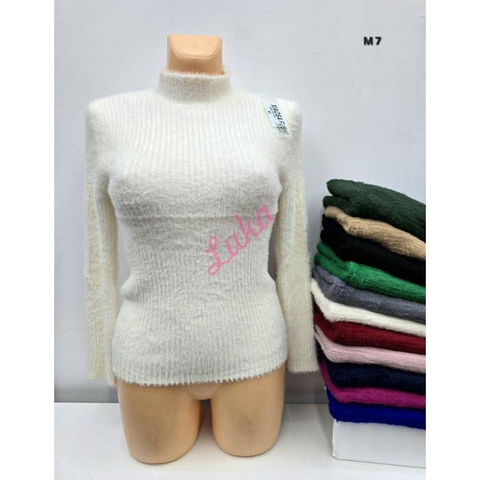 Women's sweater