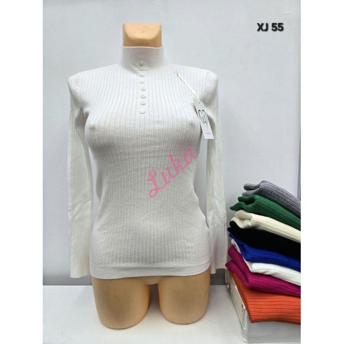 Women's sweater