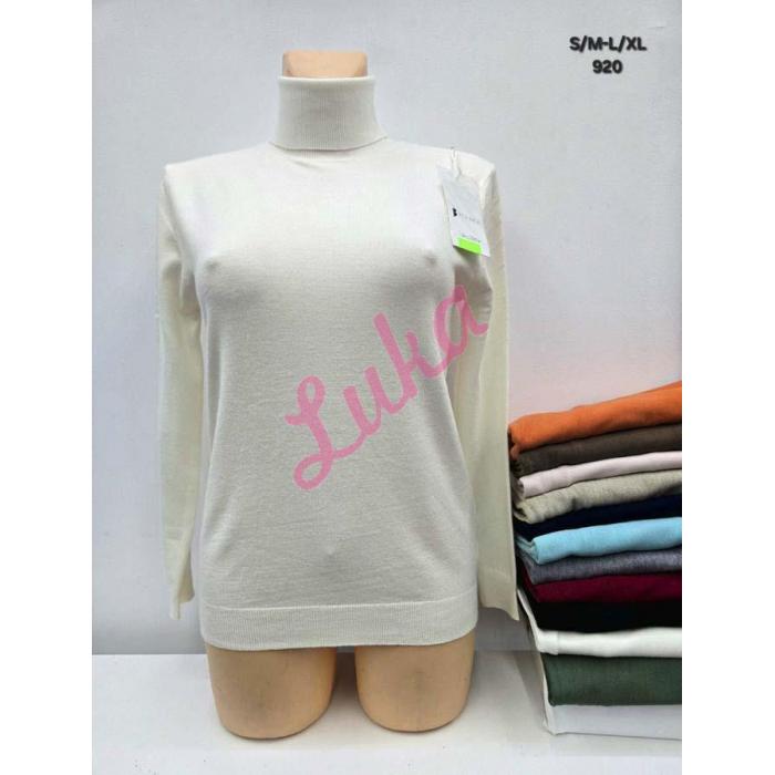 Women's sweater