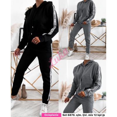 Women's warm tracksuit