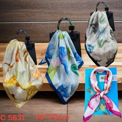 Women's Scarf CH311