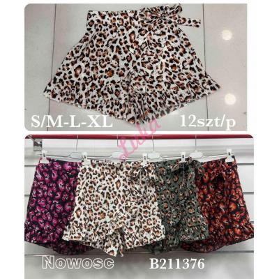 Women's Shorts B211376