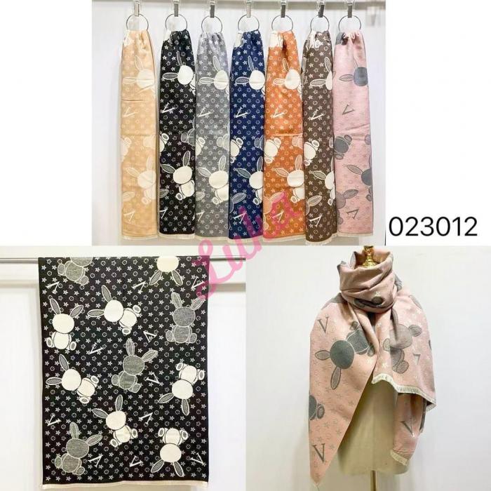 Women's Scarf 023011