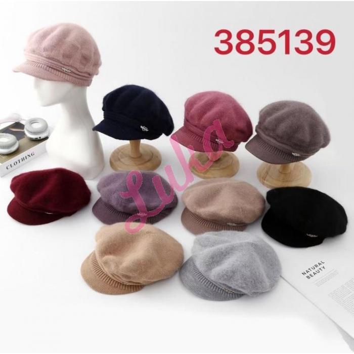 Women`s cap 385138