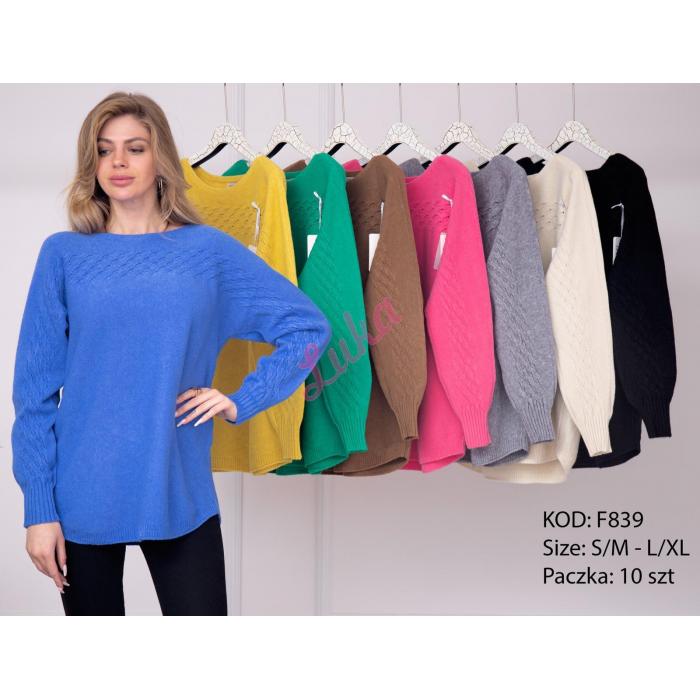 Women's sweater K061