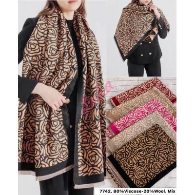 Women's Scarf 7717