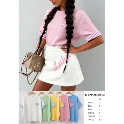 Women's blouse 67812