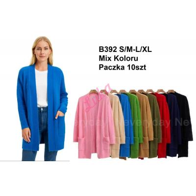 Sweter damski B392