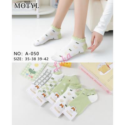 Women's low cut socks Motyl A-043