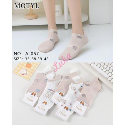 Women's low cut socks Motyl A-056