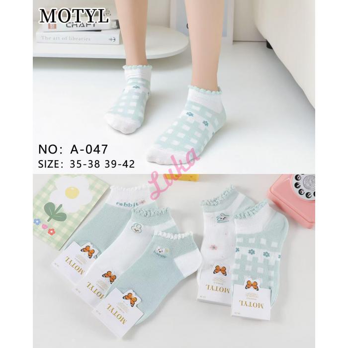 Women's low cut socks Motyl A-040