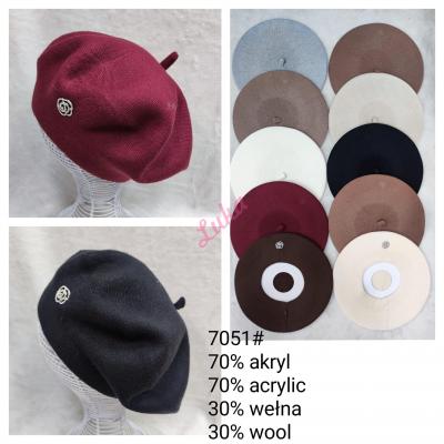 Beret damski FASHION C-7051